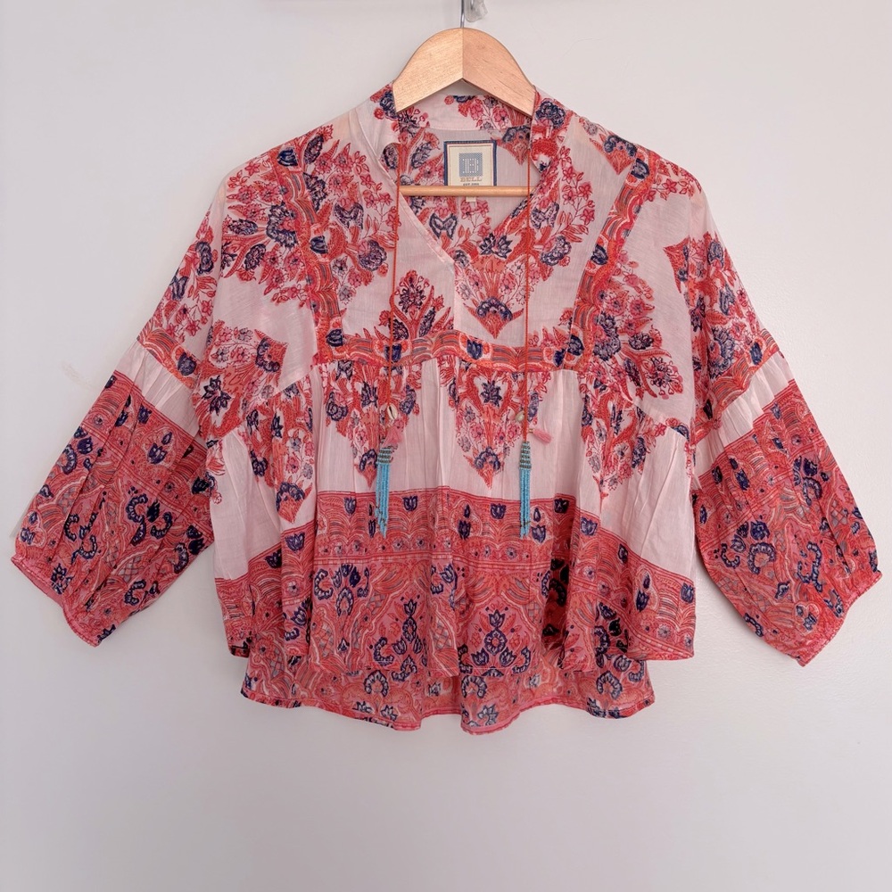 NEW BELL BY ALICIA BELL Stella Top in Red and Blue Paisley Print Shell Tassel XS
